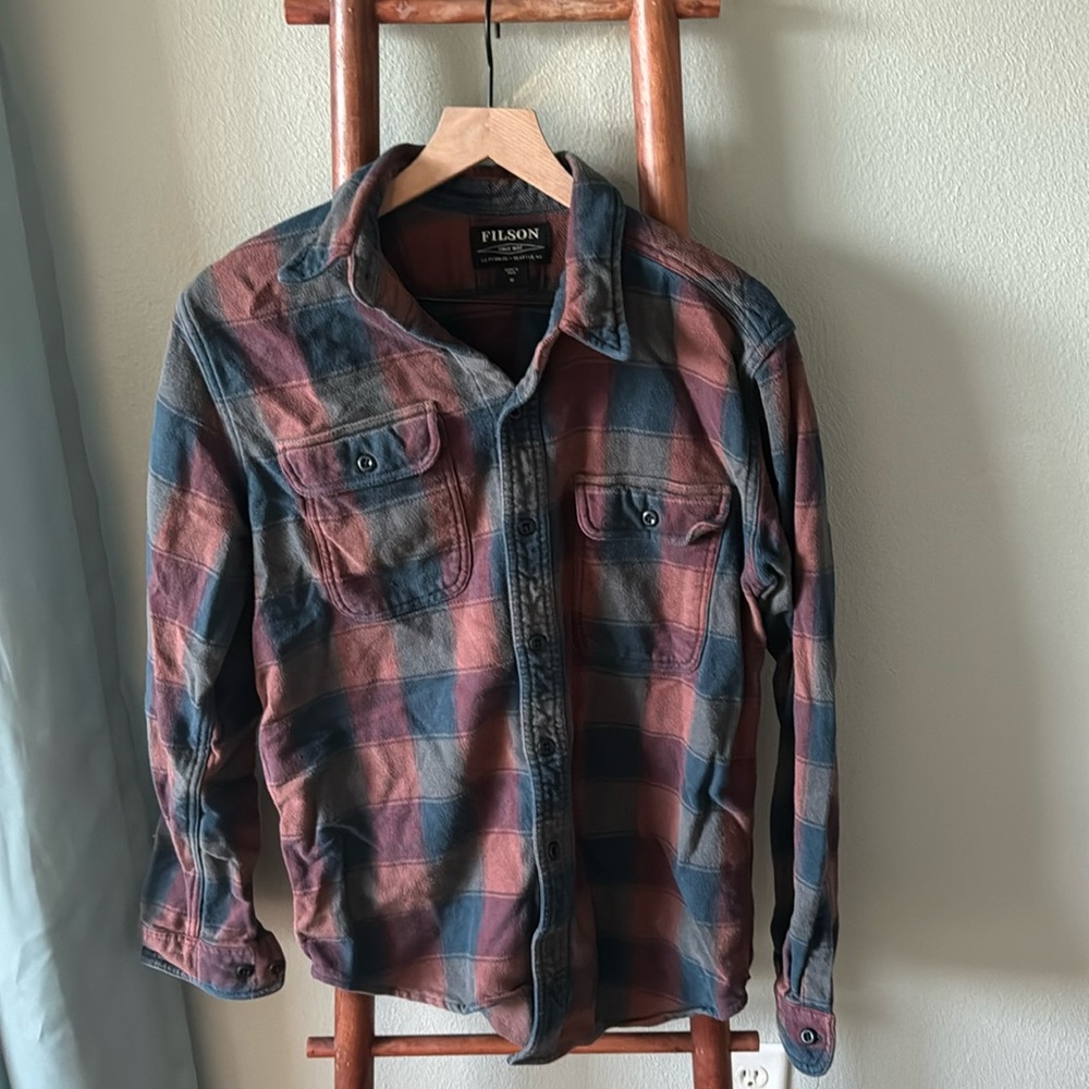 Filson Heavy Plaid button down size M